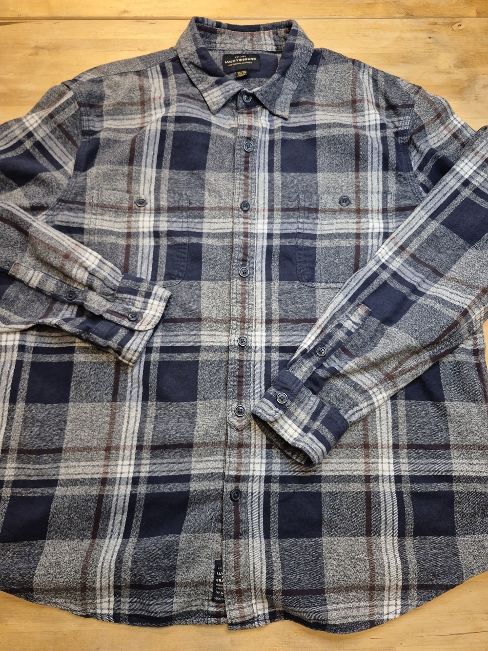 Lucky Brand Men’s Navy Plaid Button-Up Flannel Shirt